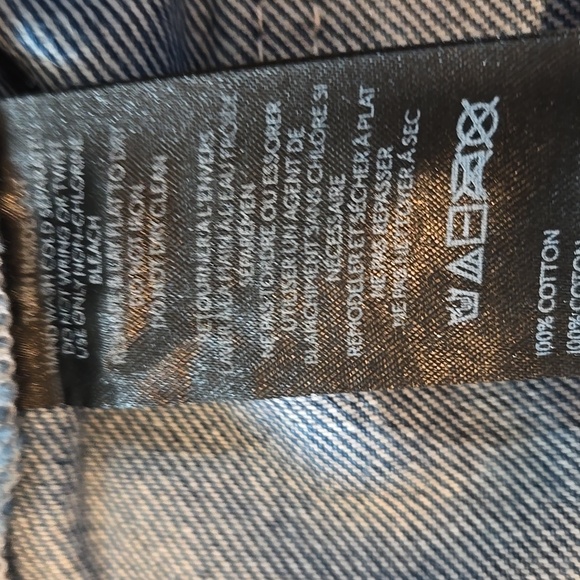 BDG Bella Baggy Patch Pocket Jeans - Metallic Wash - Picture 14 of 14